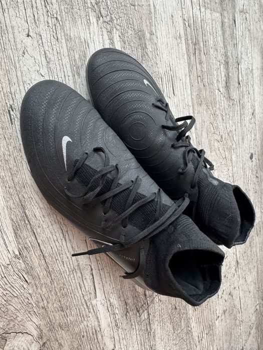 Buty piłkarskie Nike PHANTOM LUNA II PRO FG