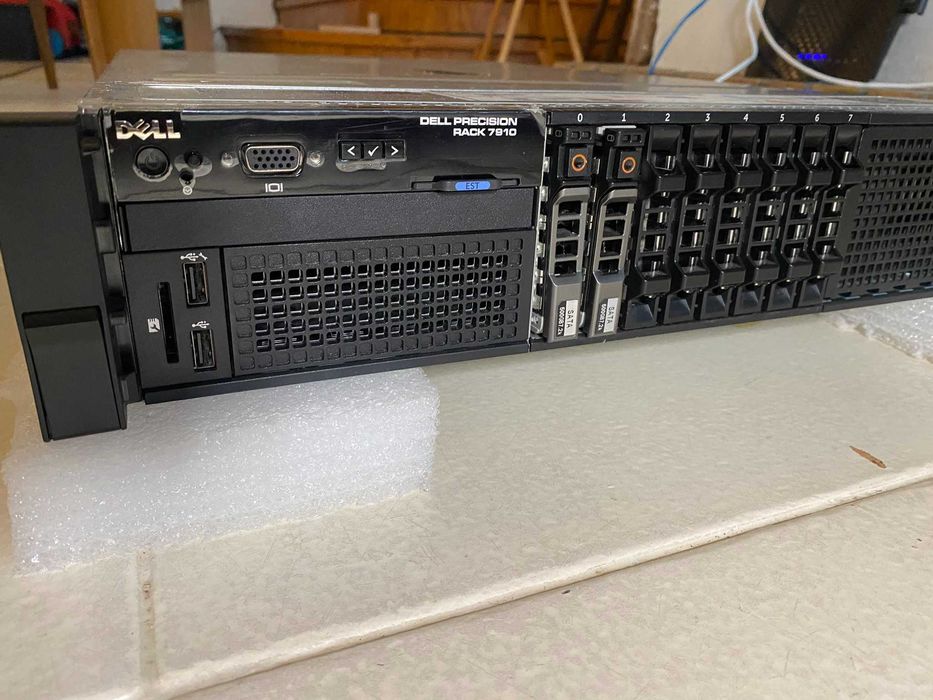 Dell Precision R7910 – serwer high‑end workstation/server