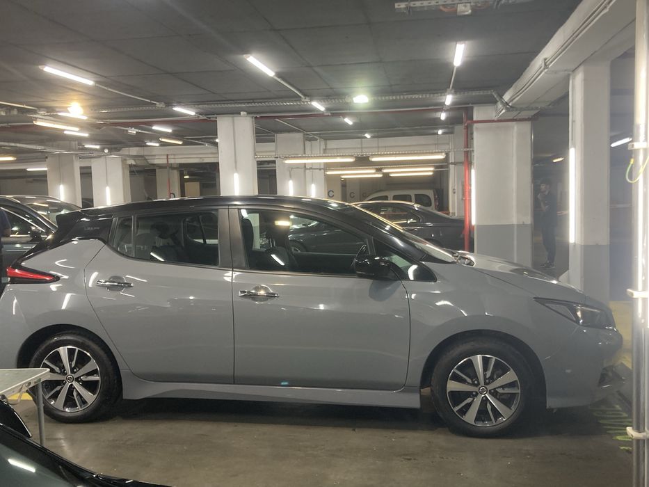 Vendo nissan leaf
