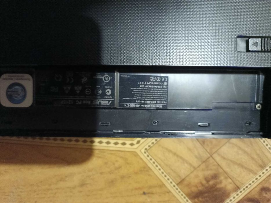 Два ноутбука  Samsung R528 4Gb RAM , Asus EeePC 1215p 2Gb. Ціна за все