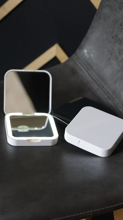 Павербанк + дзеркало + LED Make-Up Mirror + Power Bank 3500mAh