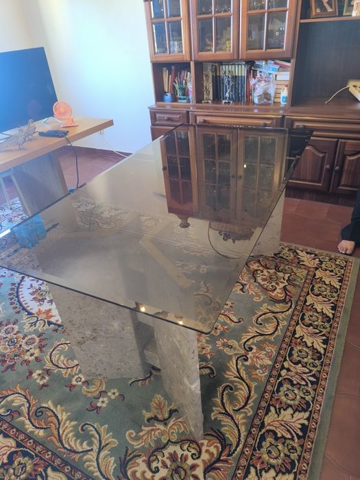 Vende-se Mesa e Poltrona de napa