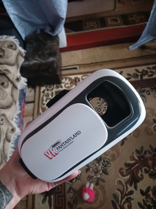 Окуляри віртуальної реальності REMAX VR Box Case 3D RT-V01