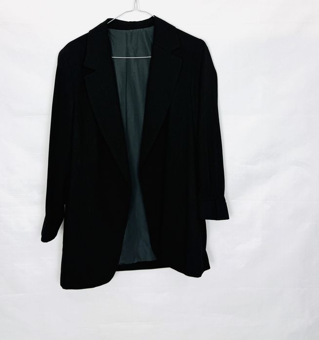 Czarny żakiet przedłużony M 38