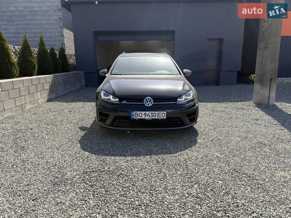 Volkswagen Golf R 2015