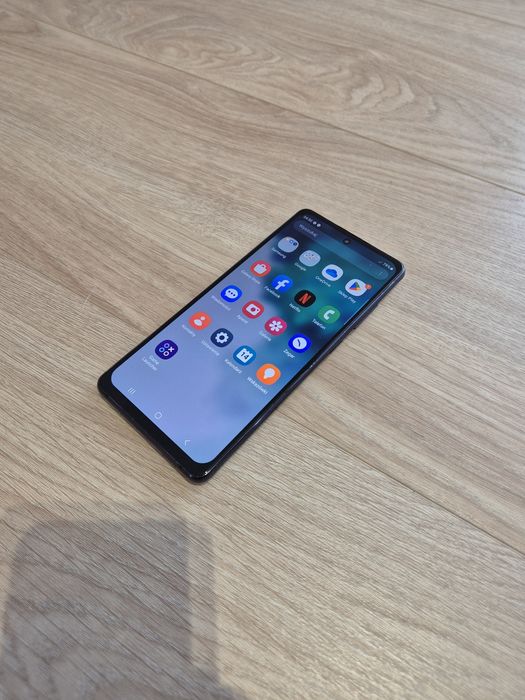 Samsung S20 FE sprzedam