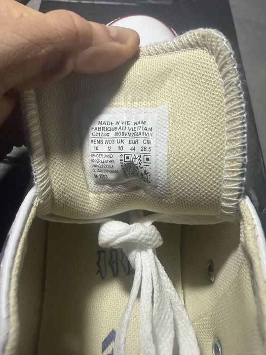 Converse low białe uni-sex w roz. 44