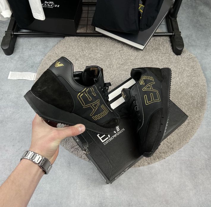 Мужские кроссовки Emporio
Armani кросівки 41-45 ампуріо армані