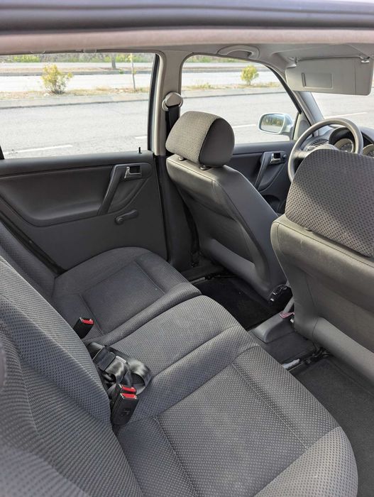 Volkswagen Polo 1.0 — photo 3