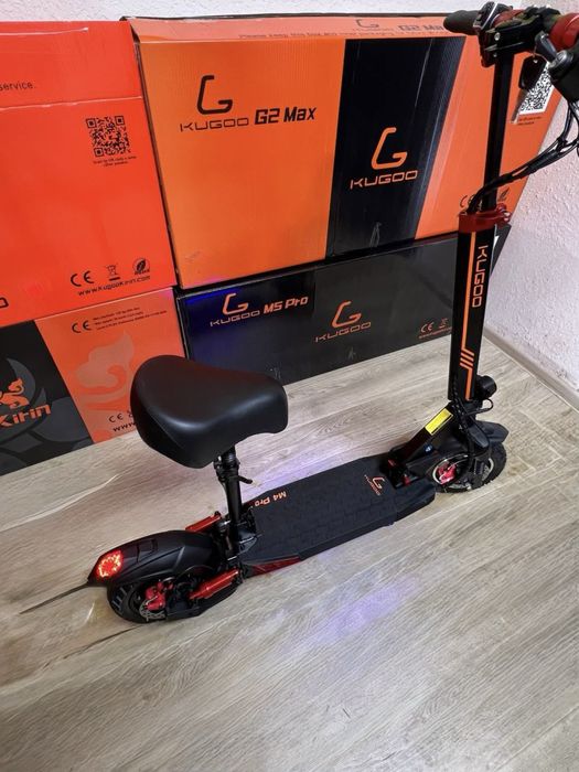 Електросамокат із сидінням Kugoo M4 Pro + 2025г (1200W. 21 Ah. 48 v)