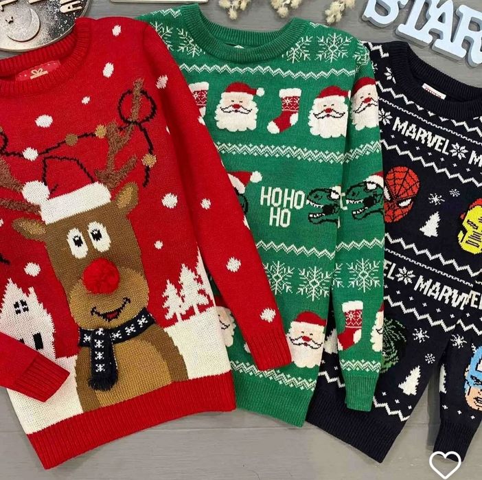 Продам набор свитеров