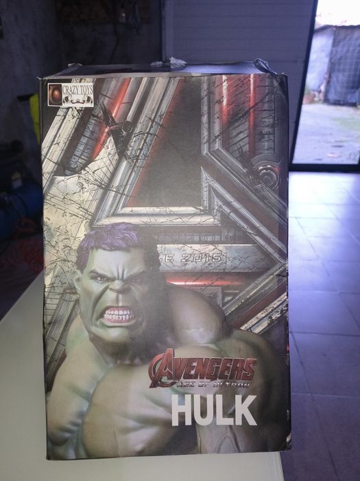 Estatueta Hulk (Artigo de coleção)