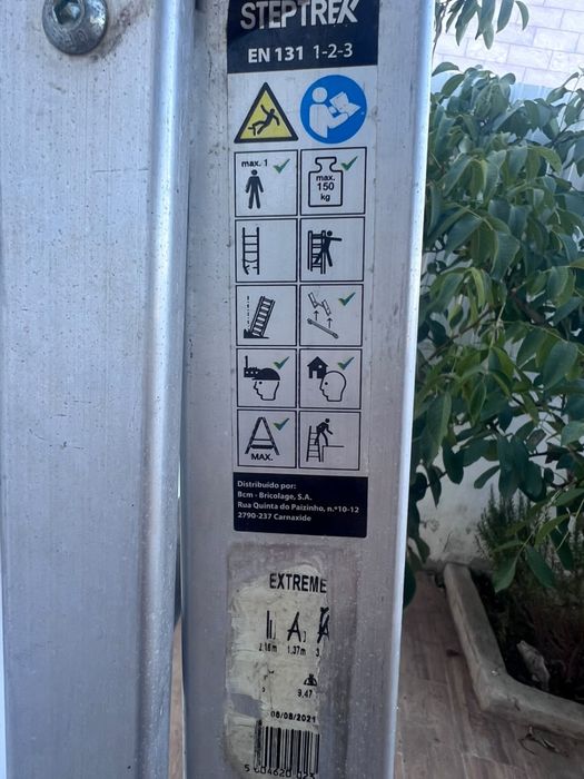 Escada de aluminio