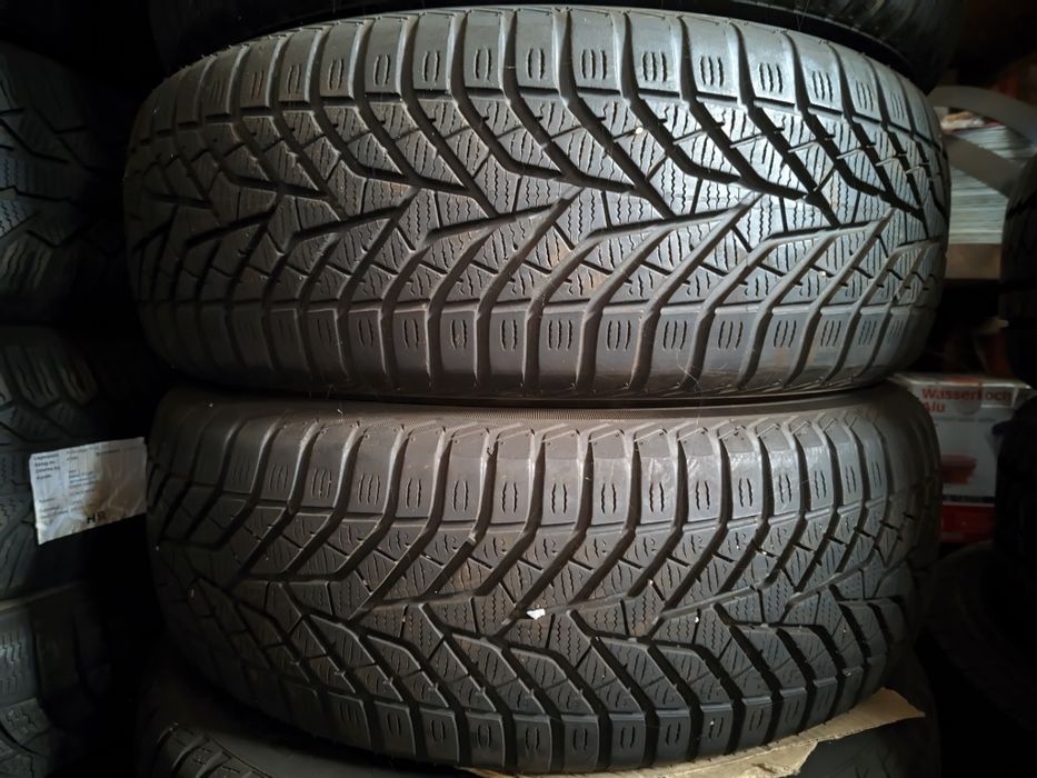 Шини зима 205/60r16 пара Yokohama BluEarth Winter V905, 2020рік ~6мм