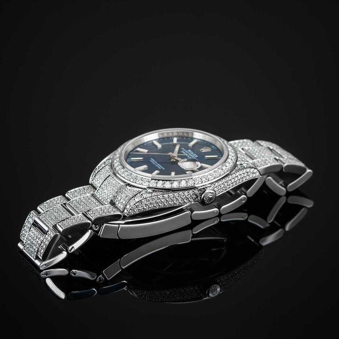 Zegarek Rolex Datejust 41 z diamentami full iced, niebieska tarcza