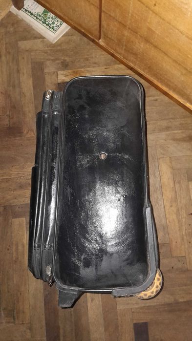 Валіза розміру ручна поклажа
