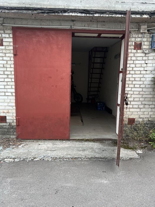 Оренда двох поверхового гаражу