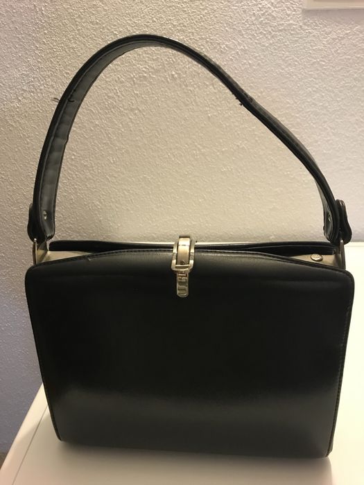 Mala de mão em pele (ANTIGA)