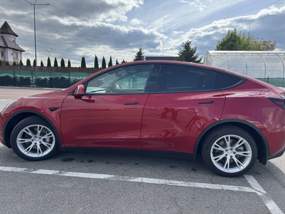 Тесла Y 2020 DUAL MOTOR