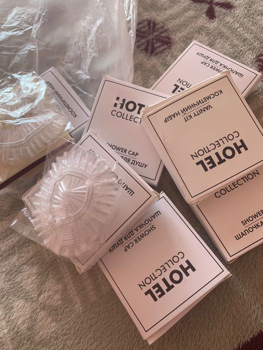 Нові Шапочки шапочка для душа ціна за 55 штук