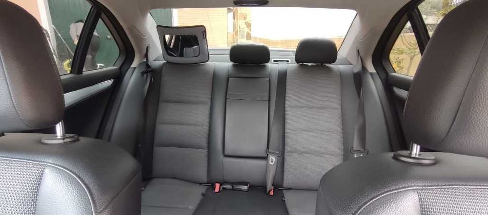 Mercedes Benz c220