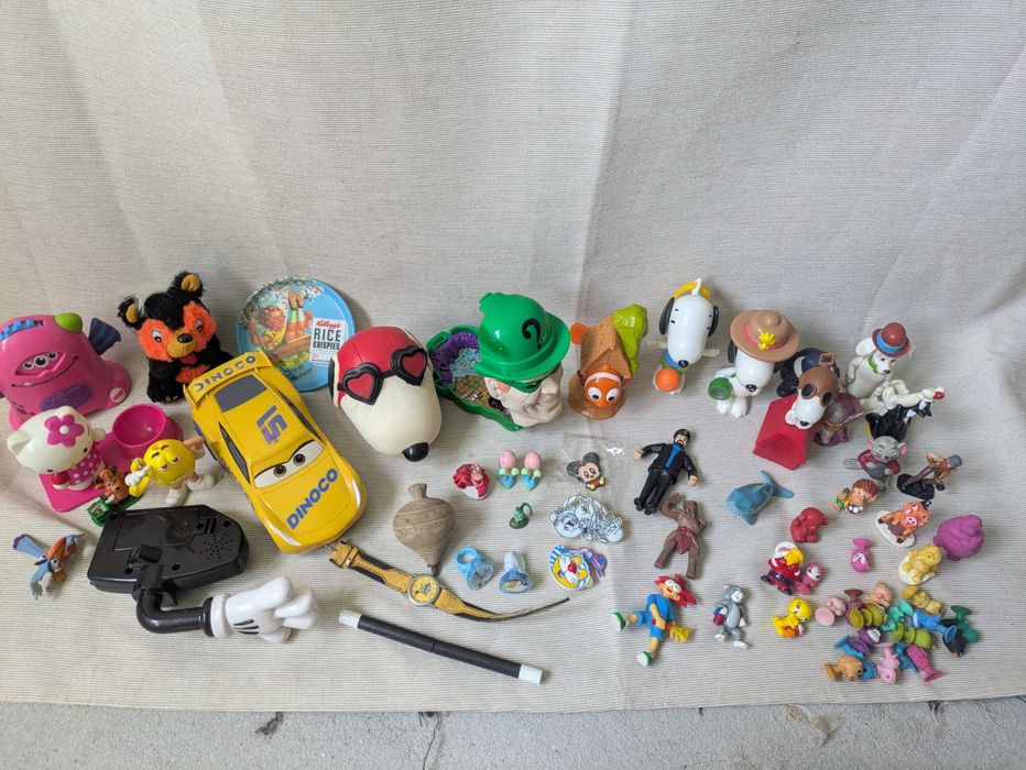 Conjunto Brinquedos Figurinas Coleção Colecionadores Snoopy Rei Leão Nemo