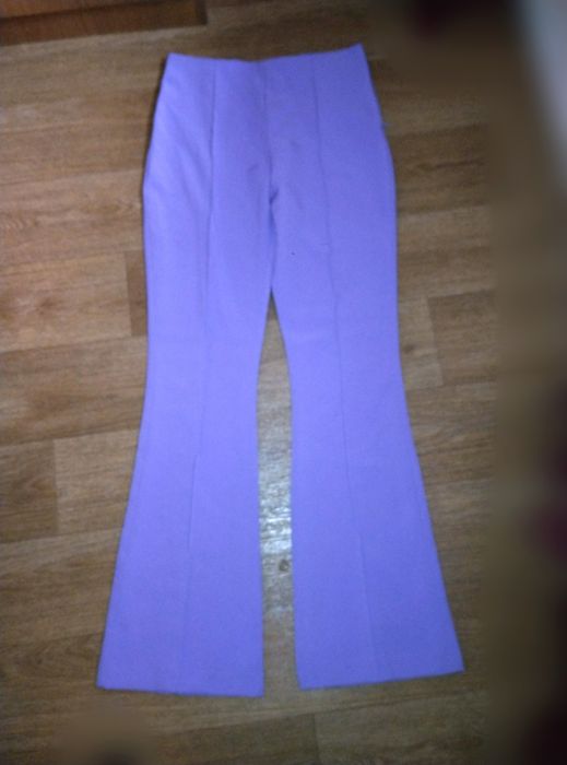 Брюки новые. L.    .
