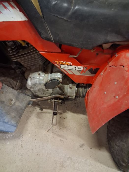 Honda RTX 250  para peças ou restauro