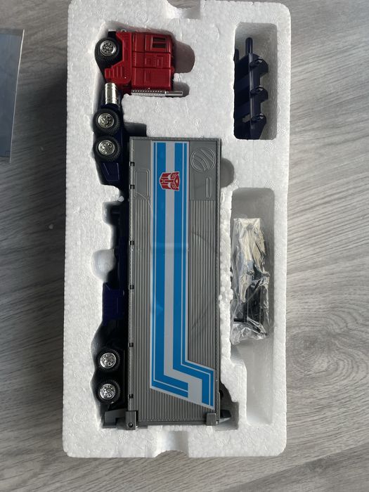 Transformers - Optimus Prime