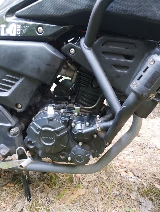 Lifan KPT 200 | 2019 год | 18 000 км

Продам надёжный и экономичный мо