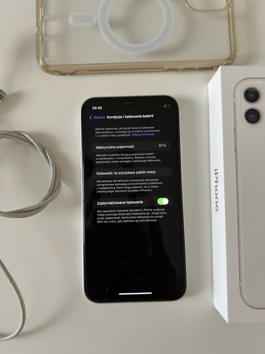 Iphone 11 Super stan! 87%