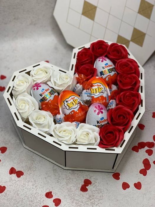 Подарунковий солодкий бокс LV3