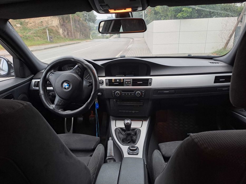Vendo BMW 320D 2009