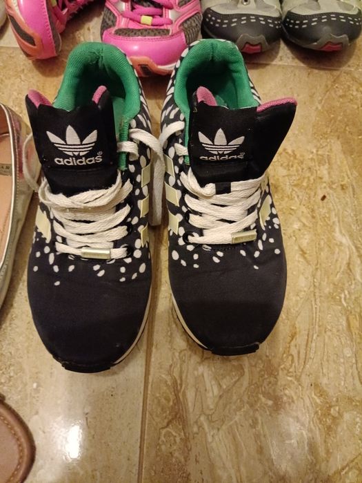 Wyprzedaż pakę 11 par butów rozmiar między 36-38