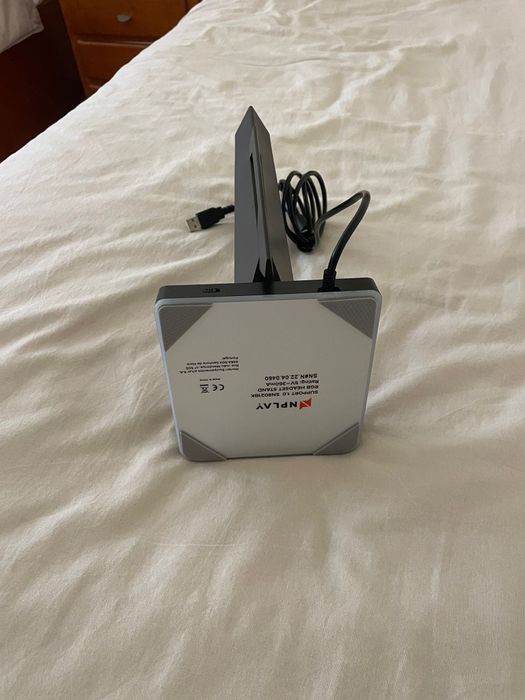 Suporte de auscultadores NPLAY