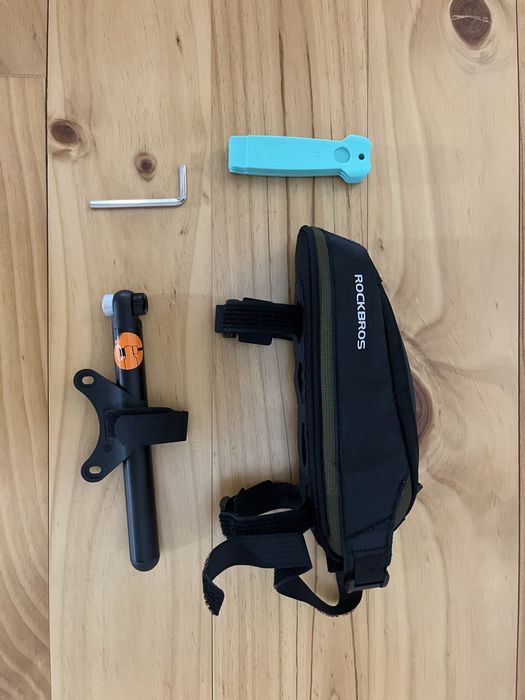 Bolsa e ferramentas para bicicleta