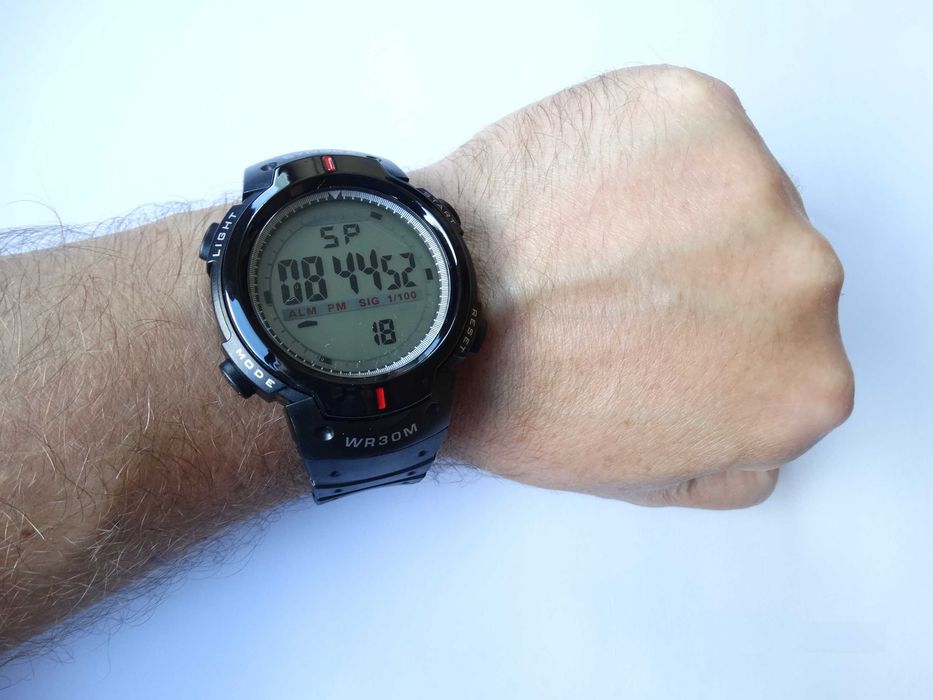 Zegarek męski Synoke elektroniczny cyfrowy stoper datownik sportowy