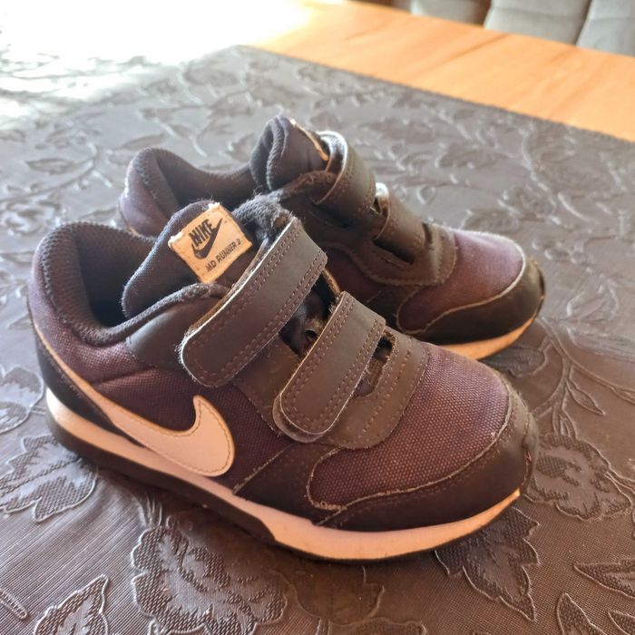 Nike MD Runner 26