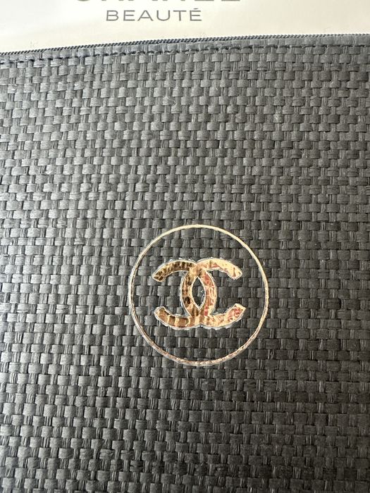 Kosmetyczka styl raffia saszetka Chanel