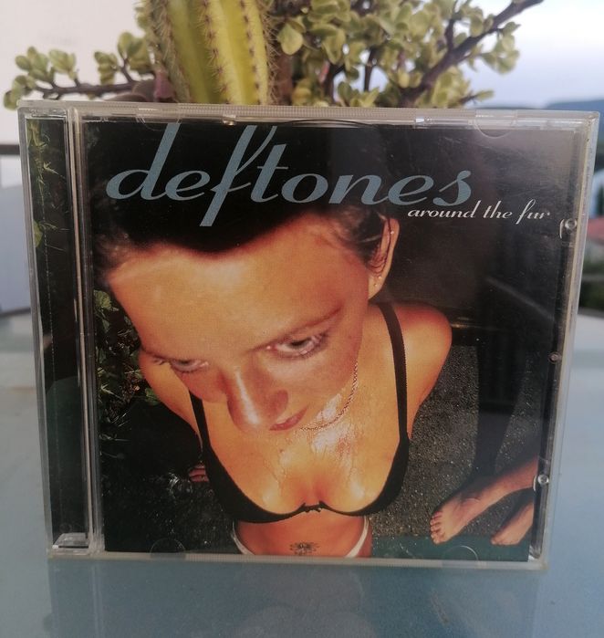Cd DEFTONES - Around The Fur