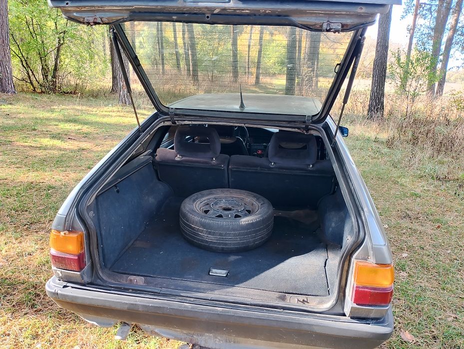 audi 100 c3 avant quattro