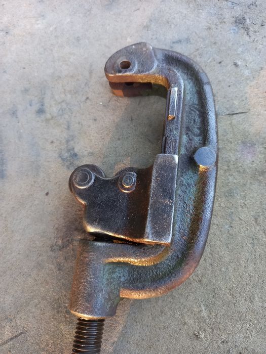 Труборез ручной.  Ссср. Бу. Без резца.