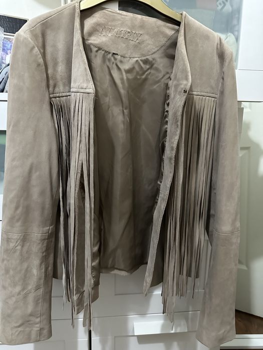 Sliczna marynarka AVIATRIX skora zamszowa.Nowa