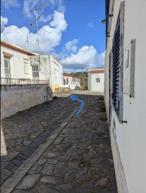 Edificio terreo ruina em Almada d Ouro Castro Marim