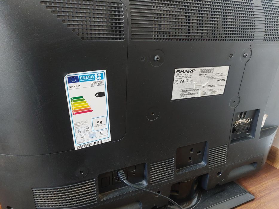 Telewizor SHARP 32 cale