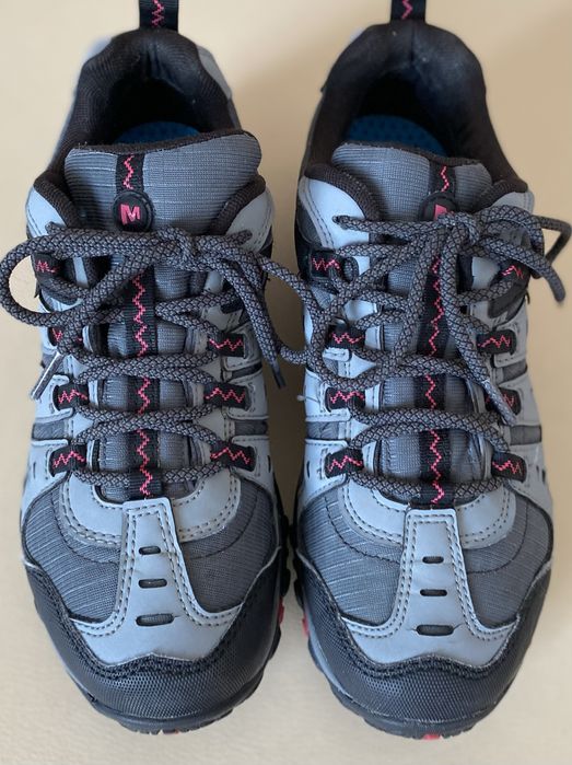 Кросівки Merrell GoreTex.
