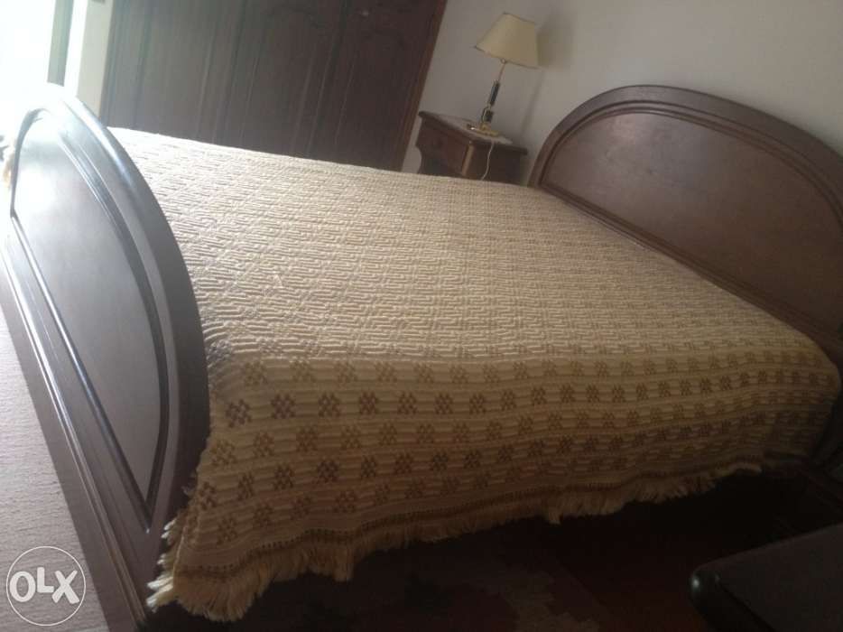 Colcha de lã creme, castanho e dourado – feita em tear