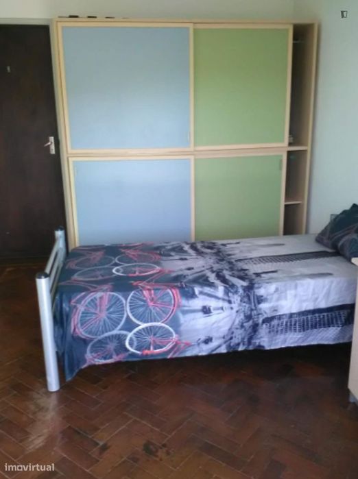 Quarto - localizado em Lisbon