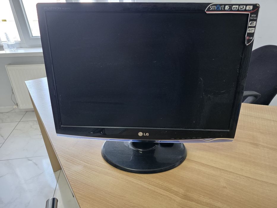 Монітоп LG Flatron