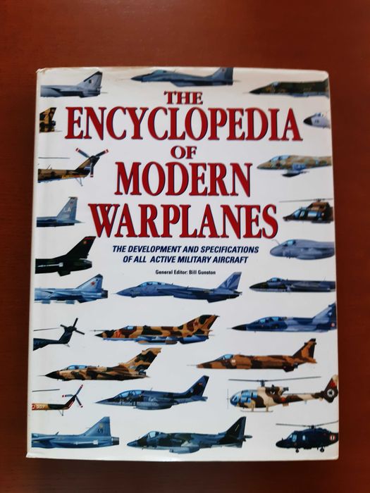 Livros sobre Equipamento Militar